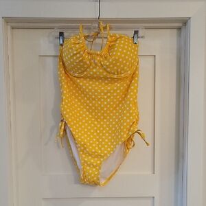 Meet.Curve Swimsuit XL NWT